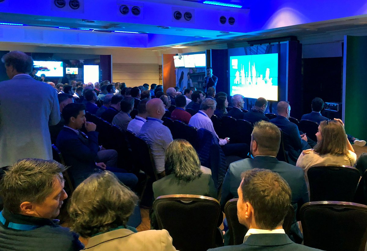 On the road again! It's a full house at the #PhilipsRoadshow2018 opening keynote. Join us at the #hospitalitysolutions workshops, and learn all you need to know about delivering IP over your existing coax and Luminato #TVheadend! #minicmts