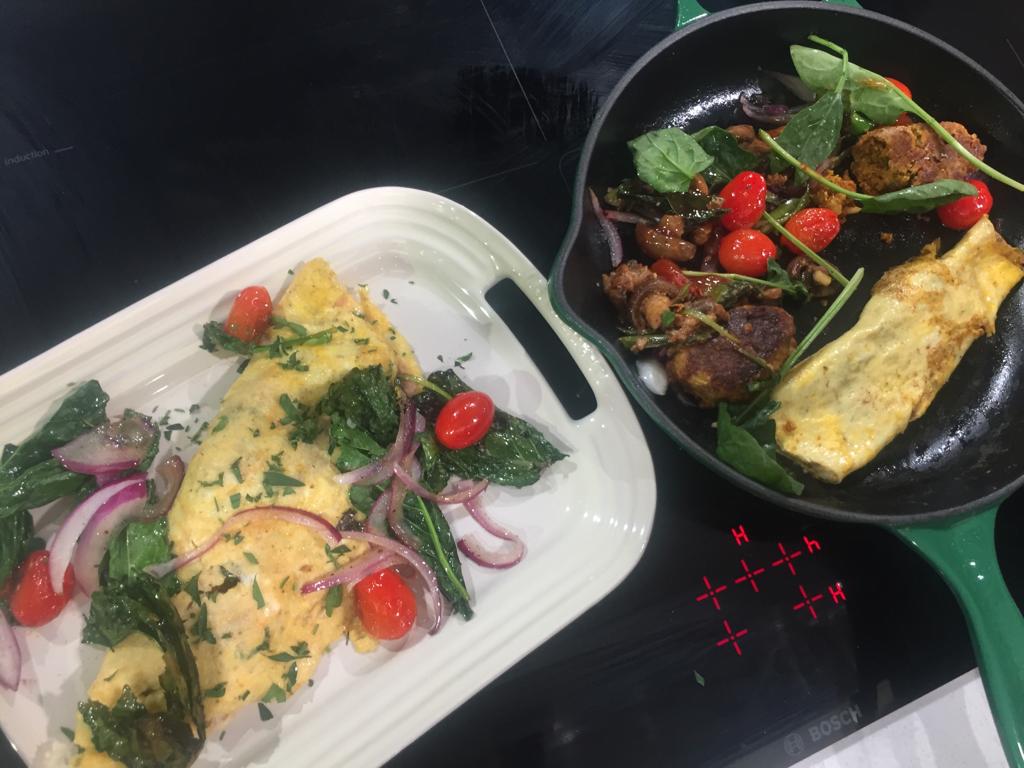 MorningShowSA's tweet photo. Stand a chance to WIN your very own Le Creuset Signature Skillet, comment on any @MorningShowSA page (Twitter, Facebook or Instagram) &amp; tell us, what is the name of the new skillet colour? Start commenting &amp; this Kale Signature Skillet could be yours by the end of September! https://t.co/fNGu8wvdqF