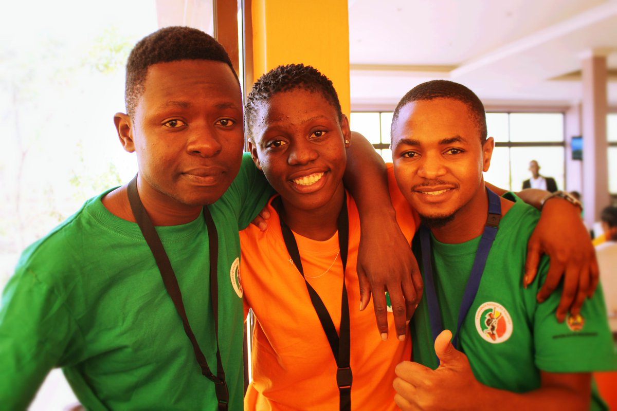 raparigabiz's tweet photo. O Rapaz é parte importante para melhorar a situação da rapariga no país.  V Conferencia Nacional da Rapariga sobre o lema “Para que nenhuma menina fique excluída do Desenvolvimento em Moçambique, Vamos Erradicar os Casamentos Prematuros”. https://t.co/iBFttFcDHF