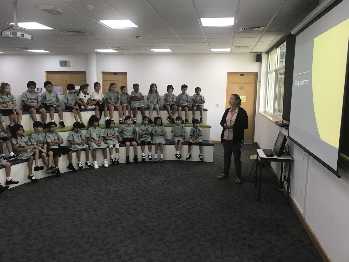 We invited a pediatrician from our community to talk about her role and how she helps people. We were listeners and thinkers when asking questions about how she contributes to our school community. Thanks Dr Lara! #inspiringyoungminds #leadersofthefuture #HowWeOrganiseOurselves