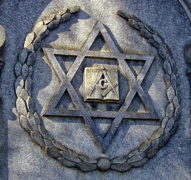 Jinn10Muslim's tweet photo. @BiblicalMessage @mik_00_mik @TempusSpiritus @Redhead4645 Let me frame it in such a way that you have no escape to argue against Islam . Zion Christians = support for Zionist . Zionist = Masonic and Masonic as everyone knows = Devil worship at the top end of the Masonic hierarchy . One Eye Symbol = Dajjal system ---> the anti-Christ https://t.co/1GFFZKBSgg