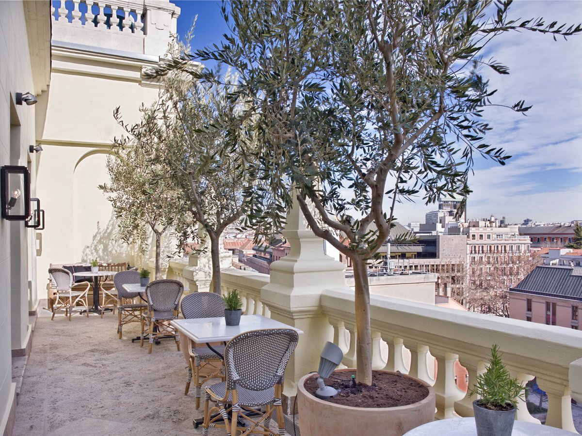 Located in the heart of Madrid, <a href="/madridprincipal/">The Principal Madrid</a> hides many surprises. Ático restaurant by <a href="/RamonFreixa/">Ramon Freixa</a> and the amazing views of the terrace will turn any stay into a unforgettable one.