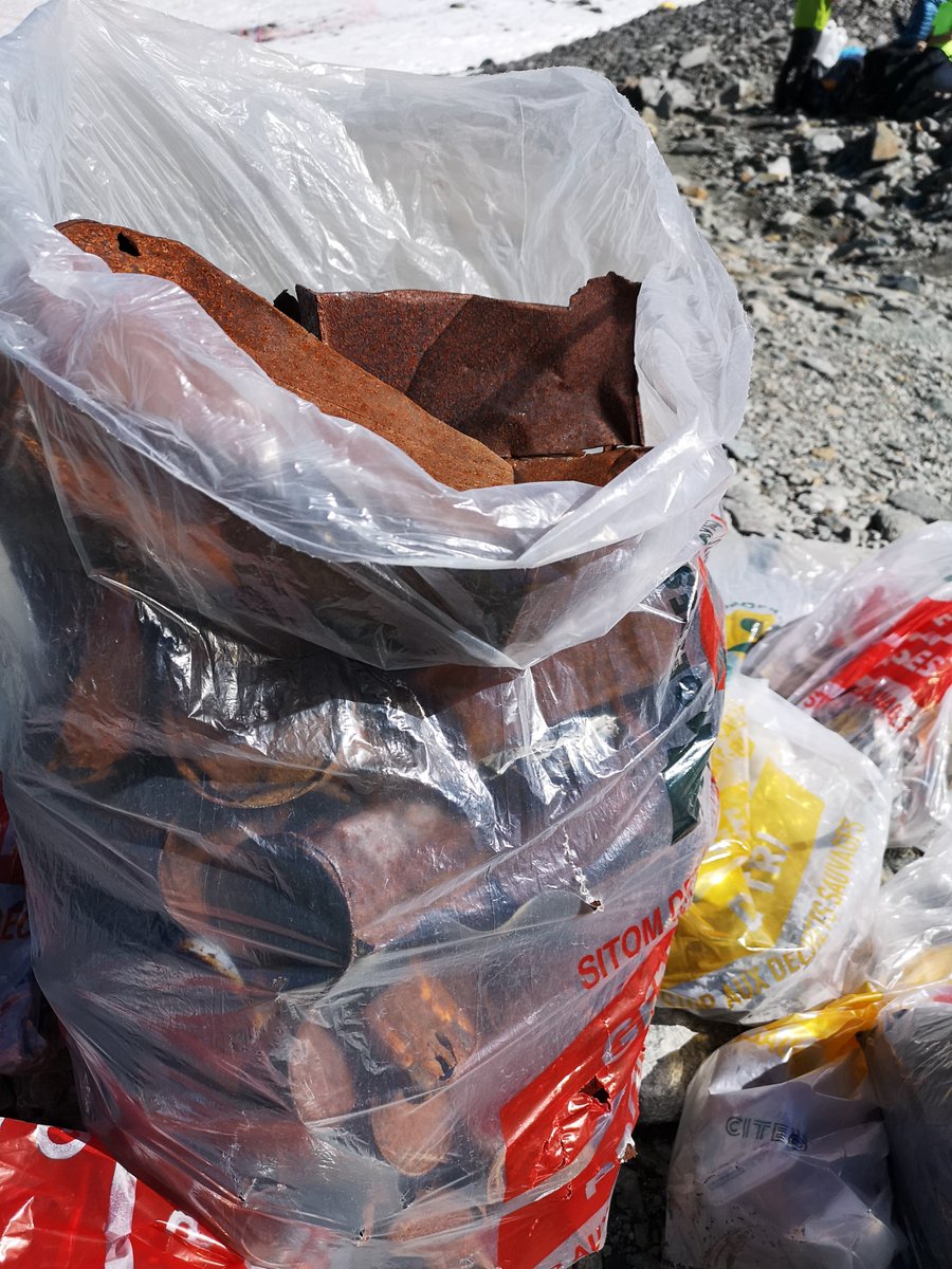 Blue Ice tweet media