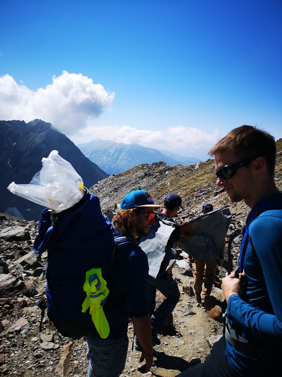 Blue Ice tweet media