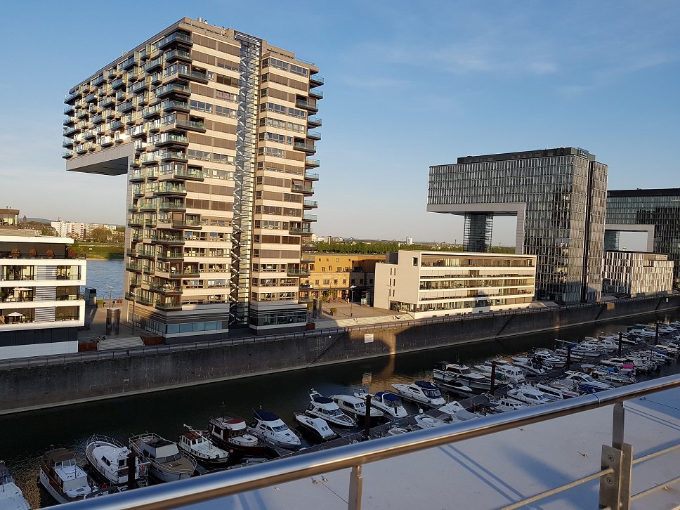 busitecGmbH's tweet photo. After-Work: Spannende Geschichten zum Thema Automatisierung mit Nintex hören und diese Aussicht genießen? Melden Sie sich gleich zum nächsten Treffen der Nintex User Group in Köln an (kostenlos). Am 26. September um 18 Uhr #NintexUG https://t.co/QMtxPcNS1q #Digitalisierung https://t.co/au9p7A3KCa