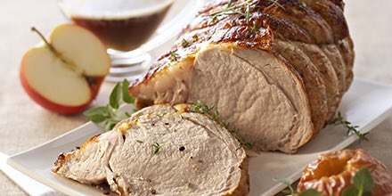 Bocusedor's tweet photo. The imposed product of this Finale 2019: suckling veal rack with 5 prime chops (from: FR). For Régis Marcon, president of the IOC it is the opportunity to "Transform a classic piece into a dish masterpiece, modern, registered in our time; surprise us! " @la_viande_fr #bocusedor https://t.co/iR61V6fejQ