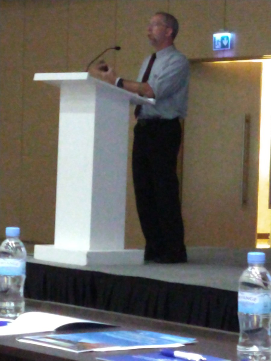 jennmabuka's tweet photo. Improved Technology has made sequencing affordable for scientists and will be even better five years from now says Eric Green director National human genome research institute NIH addressing the joint meeting. @AASciences @H3Africa_CC #genetics #gemonics https://t.co/IF5vkn7ylO