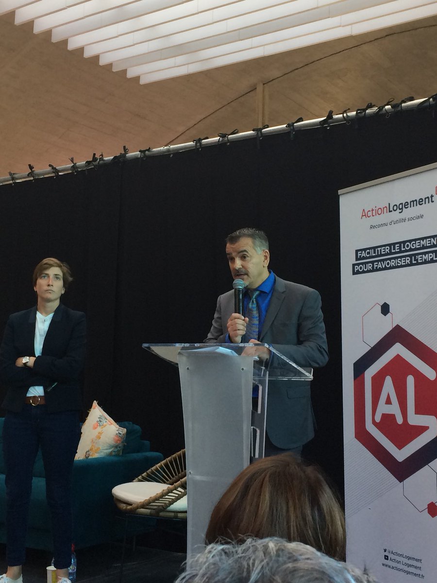 3F_Officiel's tweet photo. Présentation live de Frédéric Mira et @JolasCecile de notre expérimentation avec la #startup @TIPEE_plateform à la #MatinéeInnovation d’@ActionLogement #IA #rehabilitation #logementsocial https://t.co/3qtUSTTaMs