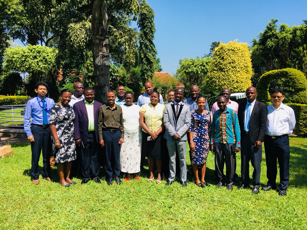 rohancooray1's tweet photo. Workshop on use risk information in district development planning processes #riskatlas #Agenda2030 #ClimateAction #disinformation #SustainableDevelopment # https://t.co/E2LId6F2P1