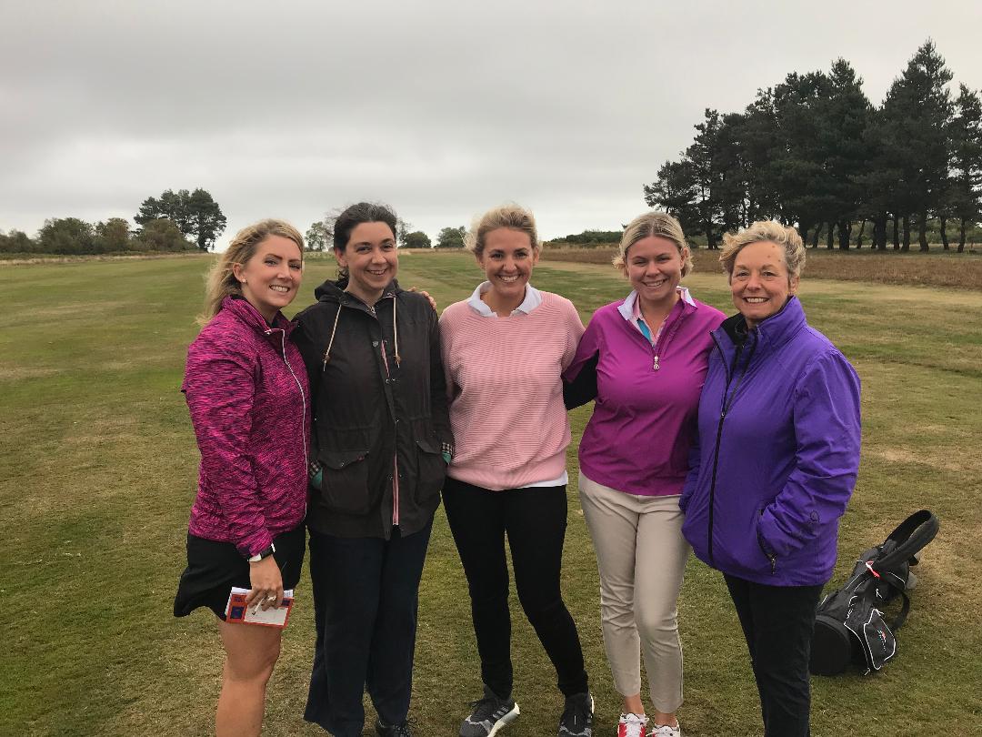 Devon_Golf's tweet image. Excellent finale to #Devons Women on Par programme yesterday at @TeignmouthGolfC. Everybody enjoyed the golf in blustery conditions followed by Prosecco and Canapés. Thanks to the club and volunteers for organising an excellent event @DevonGolf @EGWomensGolf @GetIntoGolf