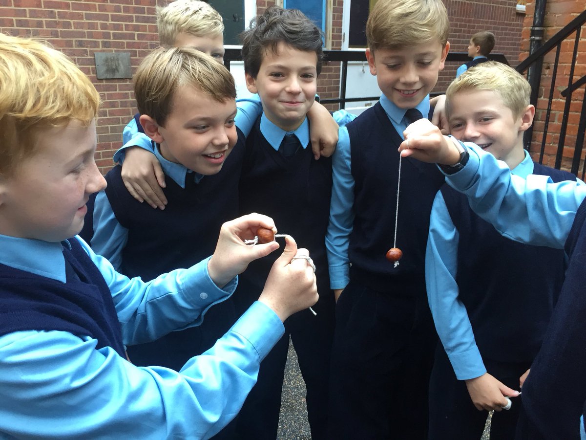 daleboarding's tweet photo. Love school crazes #conker #rubix #iloveboarding @School_HouseM @CountryChildMag https://t.co/Ho1B6UPLvb