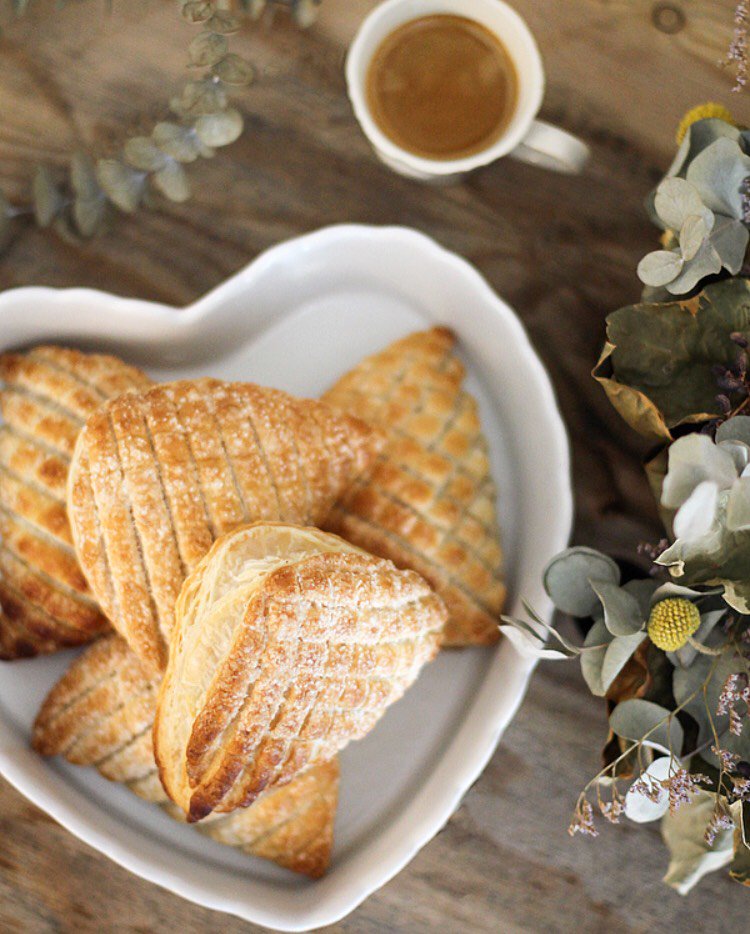 Tre Marie On Twitter Un Caffe Caldo L Autunno Che Si Avvicina E Un Dolce Risveglio Con Cuore Al Fiordilatte E Voi Con La Nuova Stagione In Arrivo Come Preferite Fare Colazione