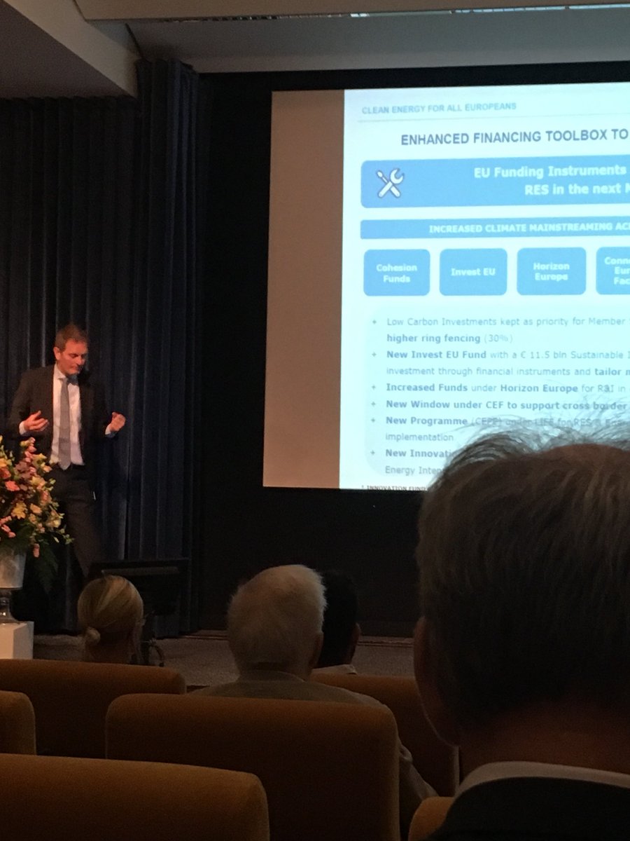 EUs RES Strategy för 2030 fokuserar bara på nybyggnad av vind och sol men glömmer det viktigaste.. vattenkraften! #svdenergy #fortum