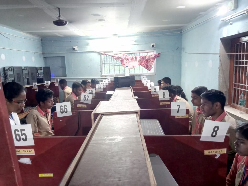 scte_vt's tweet photo. In a one-of-its-kind endeavor, first time for any educational set-up in #Odisha, online mode was adopted for theoretical exams of AITT where 18,566 students of 46 Govt &amp; 4 pvt ITIs appeared. This way transparency was ensured &amp; confidence was instilled in the young minds . https://t.co/FJw25wlVlm