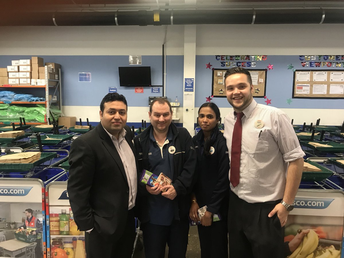 Well done Lee and Tharmini for your amazing pick rate for last week. Thank you and keep up the good work 👍 <a href="/DineshTesco/">Dinesh Sharma</a> <a href="/jlingard1989/">James Lingard</a>