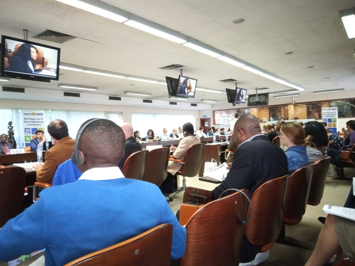 Food safety and the food system in Africa - Brussels briefing. Food safety is a shared responsibility. There would be no food security without food safety. <a href="/3RKenyaProject/">3R Kenya</a> <a href="/CTAflash/">CTA</a> <a href="/WURlivestock/">WUR Livestock</a> <a href="/sanneinkenya/">sanne</a>