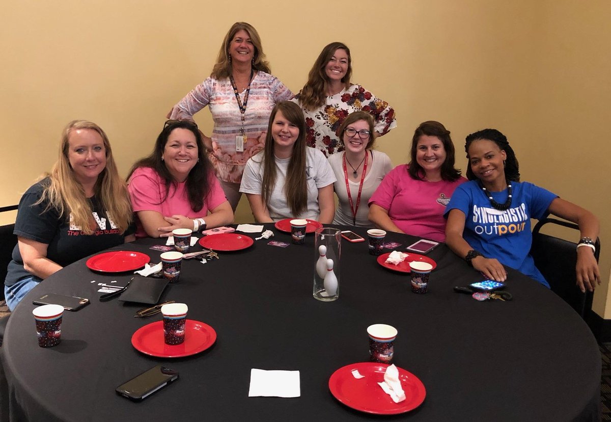 msrobynclass's tweet photo. It's an Educators thang!!! https://t.co/FBksg17u1a