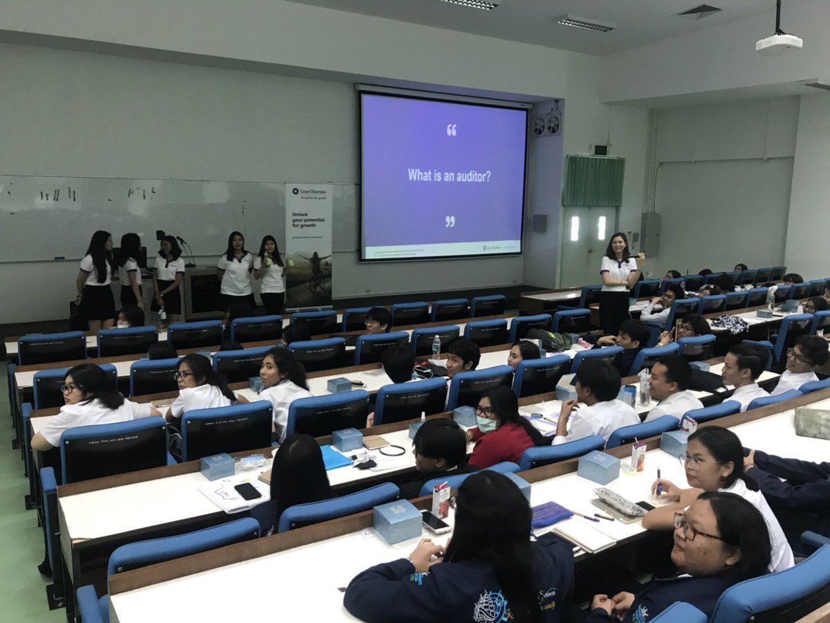 GrantThorntonTH's tweet photo. Thank you to all of the delightful students we met at #KasetsartUniversitySriracha Campus this afternoon. We had another excellent crowd for today's Roadshow Event, with plenty of promising candidates looking to begin their careers as part of the Grant Thornton team. https://t.co/MG6A2mGT9L