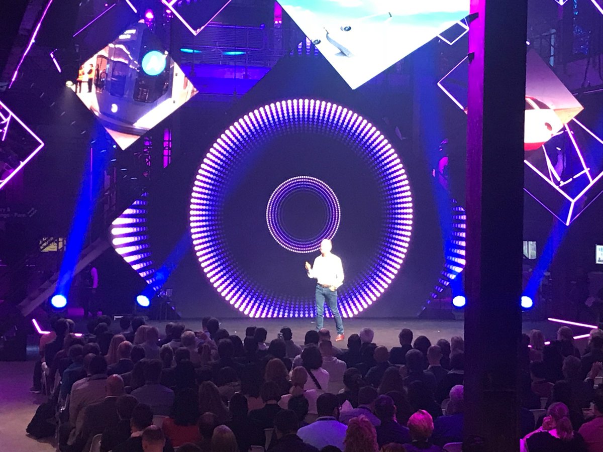 londonspeaker's tweet photo. #KeynoteSpeaker and recent Senior Vice President Virgin Hyperloop One @nearle #SpeakingToday at https://t.co/vPDlpriy6O's Click Event in Amsterdam. Read more about Nick here https://t.co/6ZHRZ9LzYL https://t.co/5NcX1p5bg5