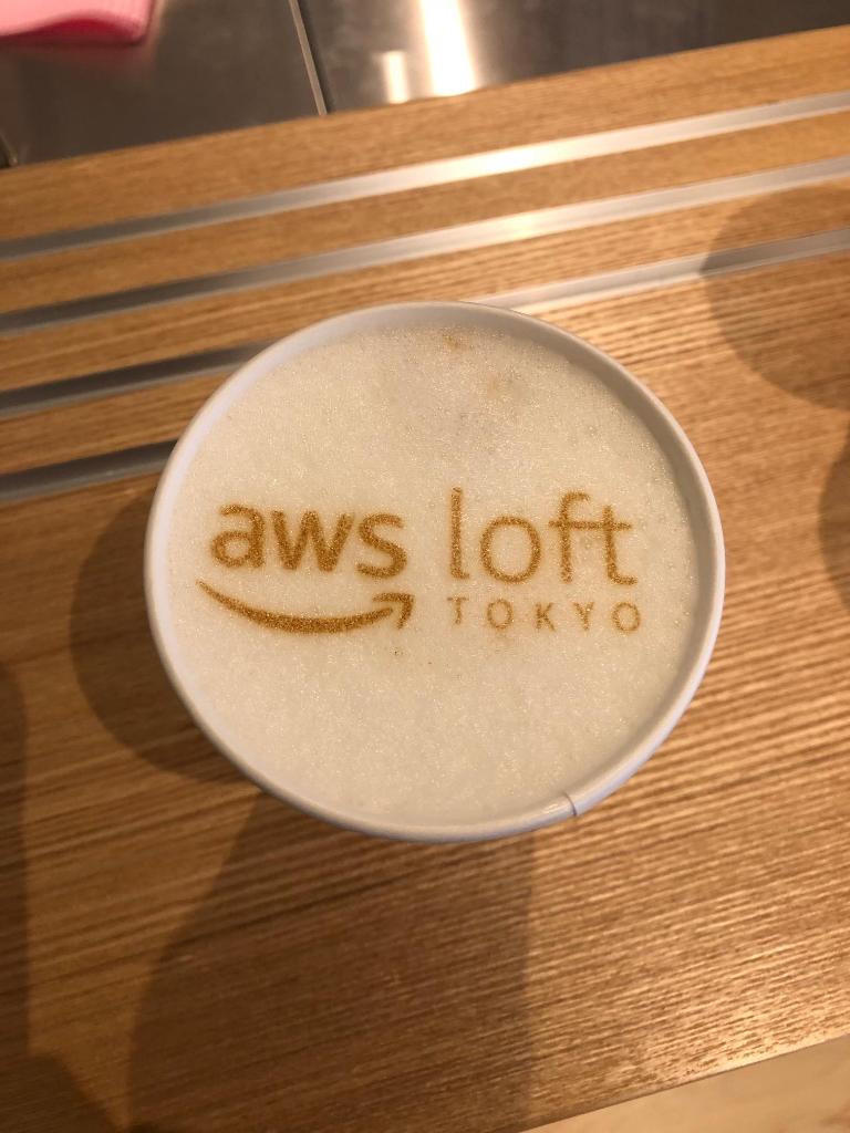 awscloud_jp's tweet photo. 【お知らせ】AWS Loft Tokyo が10/1にオープン！ » https://t.co/ONwf6r41Cr

AWS Summit Tokyoで発表された、スタートアップ、デベロッパーが挑戦をカタチにする場所 『AWS Loft Tokyo 』が、目黒駅前の新オフィスにオープンします。オープニングイベントへぜひお越しください。#AWSLoft #AWS https://t.co/EukYdvmkvY