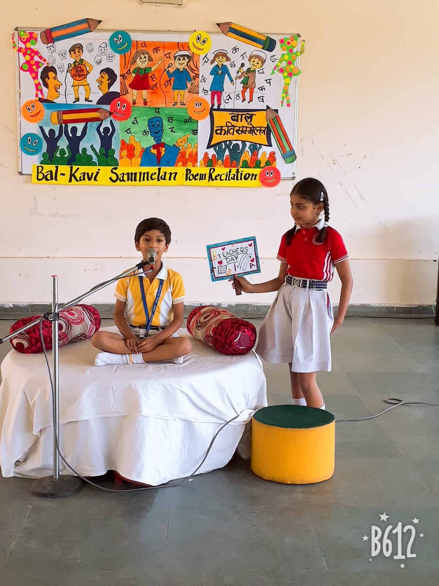 BanyanTSchool's tweet photo. #MyBTS Hindi Sulekh Lekhan and ‘ Bal Kavi Sammelan’ was organised @BanyanTSchool Jaipur, on topics like “Teachers day” “ Beti Bachao-Beti Padhao” and “Rashtrabhasha Hindi”.
#school #education #BetiBachaoBetiPadhao #TeachersDay #Hindi #learning https://t.co/VZCoxCuPZn