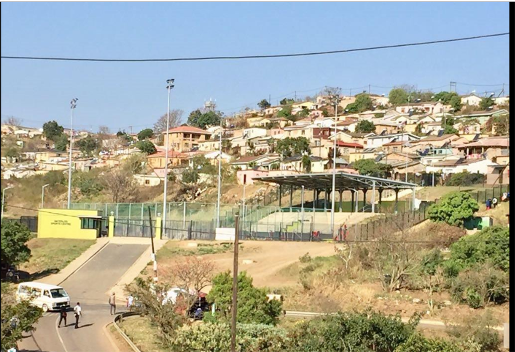 propertInSA's tweet photo. 5 Bedroom House for Sale in Waterloo
This is a 5 bed house with 3 baths located above road level. It's occupied by tenants with an income of R 9000.00 It's next to prime amenities, local sports center, walking distance to a local school and shopping mall.
https://t.co/ney8JJjXF3 https://t.co/cTYYIC1KW3