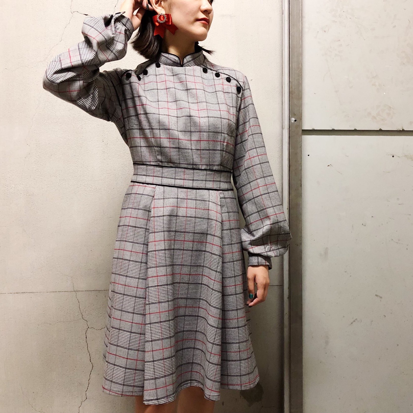 Pameo Pose Twitterren 新作ワンピース発売スタート Mandarin Dress グレー 伊勢丹限定カラー 毎年人気のチャイナシリーズを 今秋はチェック柄で展開 やや上めのウエスト切り替えで スタイルアップ効果も 公式オンラインストア