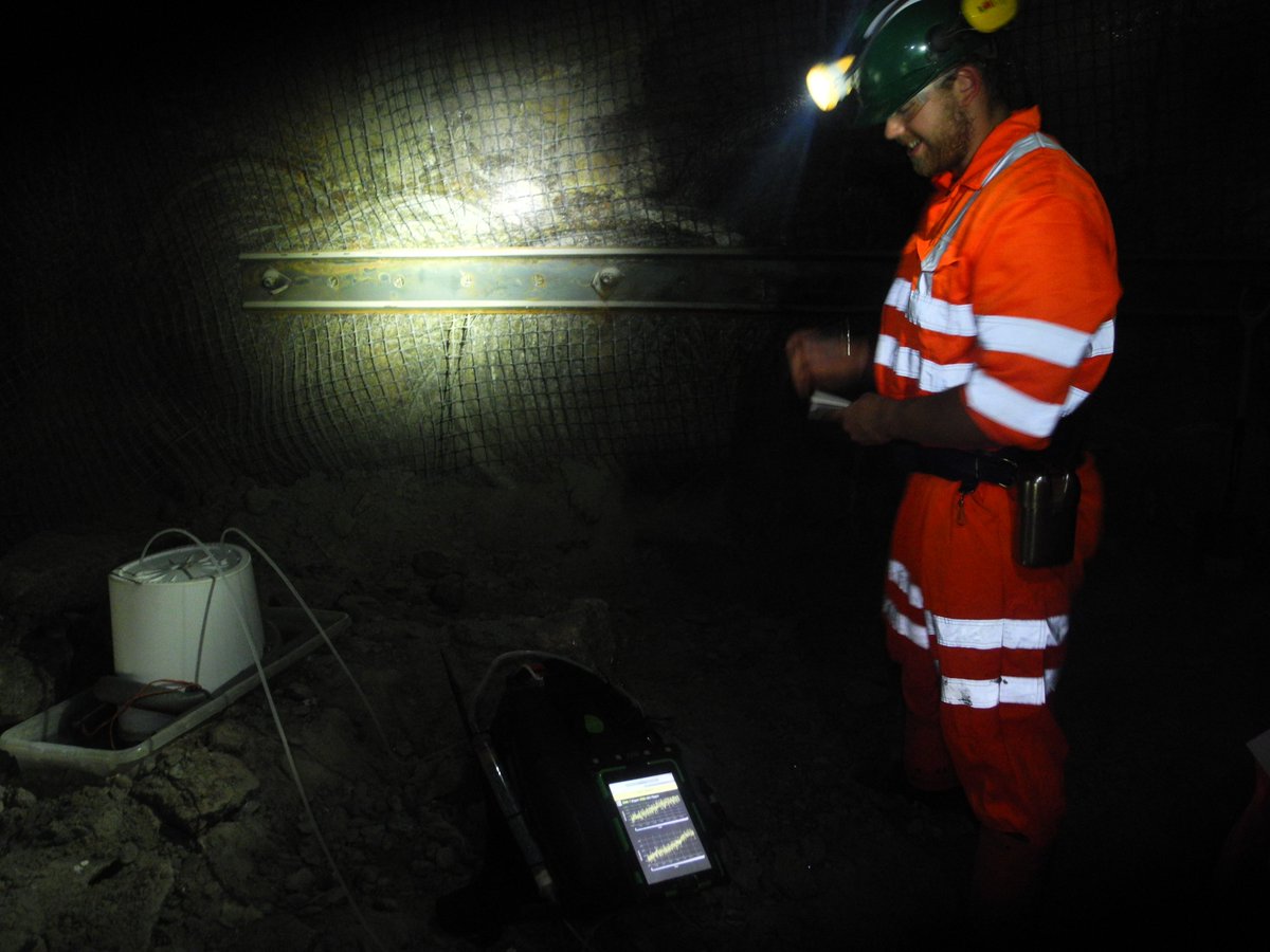 BenjaminArche15's tweet photo. Microbes and methane: sampling brine ponds 1300m underground with @TMcgenity  and the @MedSalt team. Similar to life on early mars?... https://t.co/fNoKUknMMl