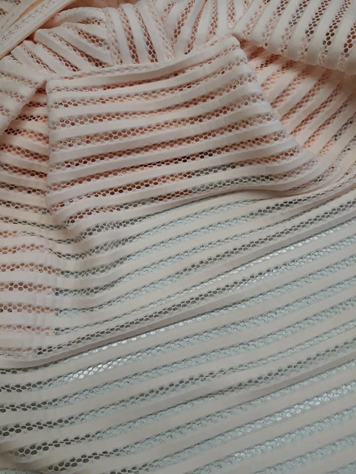 jewashofficiel's tweet photo. #Nettoyage de vos vêtements par nos spécialistes
#Avant & #Apres
☎️: 691601740 (Appels & WhatsApp)
#Douala & #Yaounde
#JeWash
#Etoudi2018 👀
#RT Apprécié 😊 https://t.co/gni2lu9988
