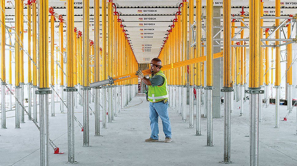 PERIgroup's tweet image. Did you know that our #MULTIPROP Slap Props, which are used to provide support over the height of several floors, are made of aluminium and are therefore extremely light? The low weight is a crucial factor in handling. 👉🏼 bit.ly/2NW2m43 #construction