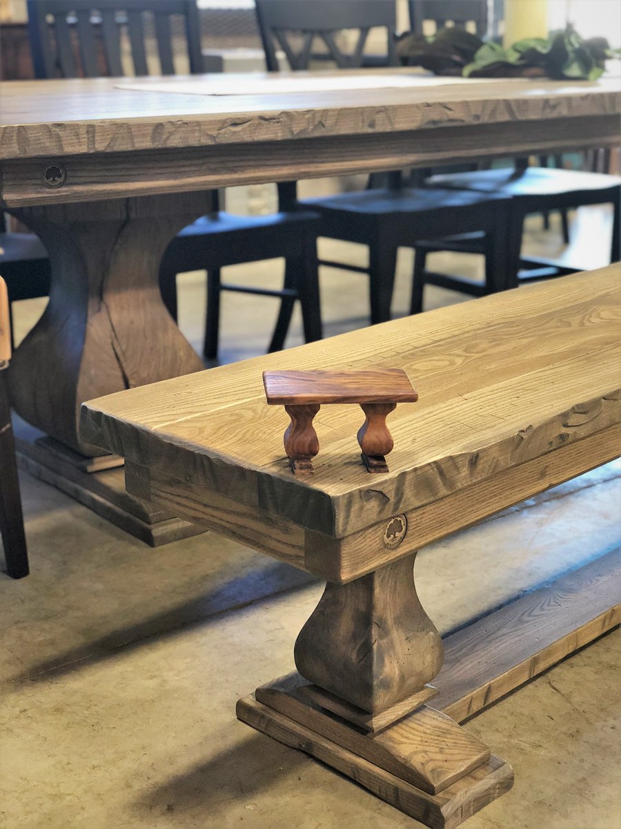HandmadeTables's tweet image. This is what we refer to when we say we are a &apos;small business.&apos; 😉

bit.ly/currentinvento…

#RusticElementsFurniture #ShopSMALL #MiniTable #FurnitureDesign #Woodwork #FurnitureStore #ChicagoSuburbs #CustomFurniture