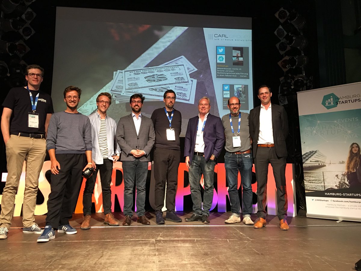 HHStartups's tweet photo. Das war‘s von der Startupstage! Viele tolle, innovative Ideen von mutigen Health-, Mobility-, AI- und Media-Startups wie @getframeright @exponentaio @nordantech @dailydress_de @kopernikusauto @Birds_and_Trees @jetlite_de haben heute beeindruckt. Weiter so 👍🏼 https://t.co/eqmPqFqYSt