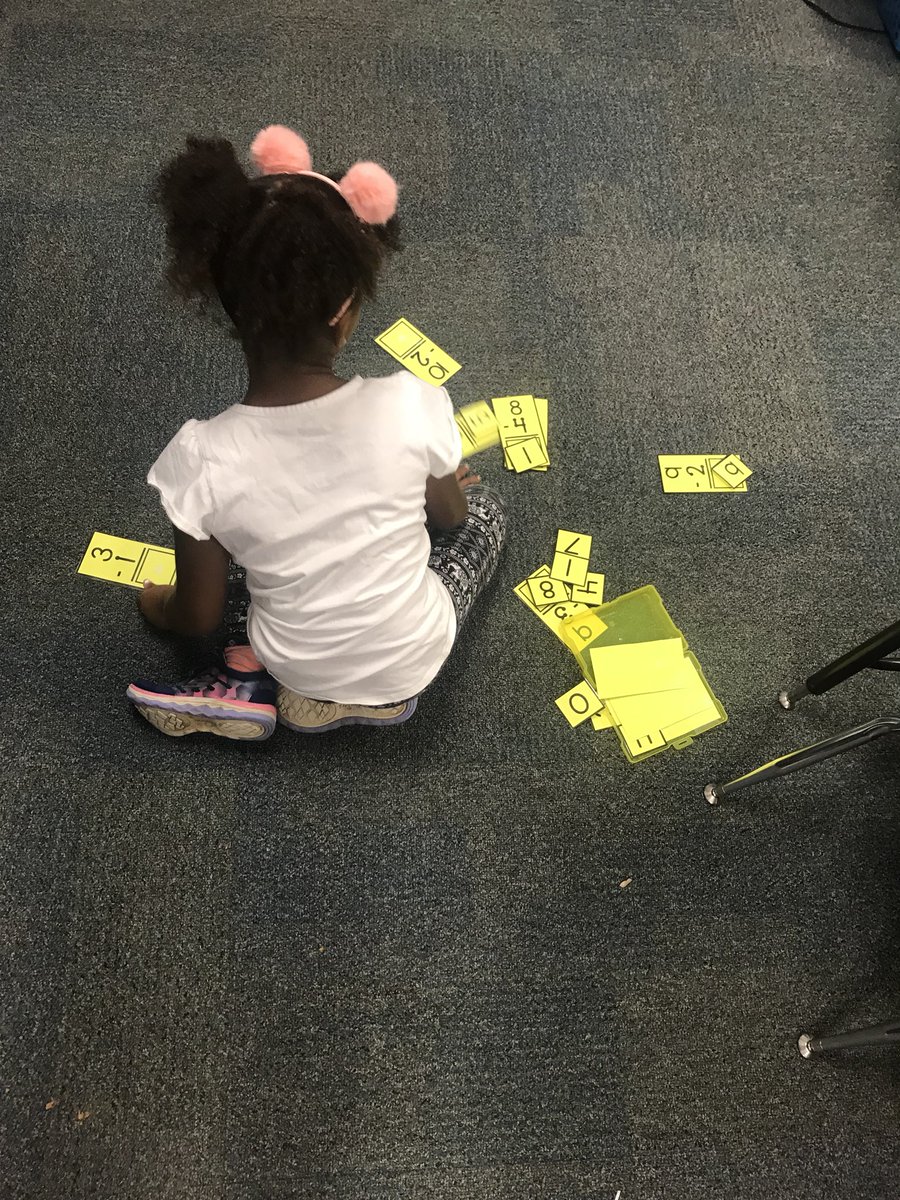 MWalkup0818's tweet image. This weekend I worked hard getting task boxes ready for my class! They are loving the different tasks and I love that they are having fun while reinforcing different skills! #SLEbREAL #funinfirst #taskboxes #purposeful #sleTHEplacetobe