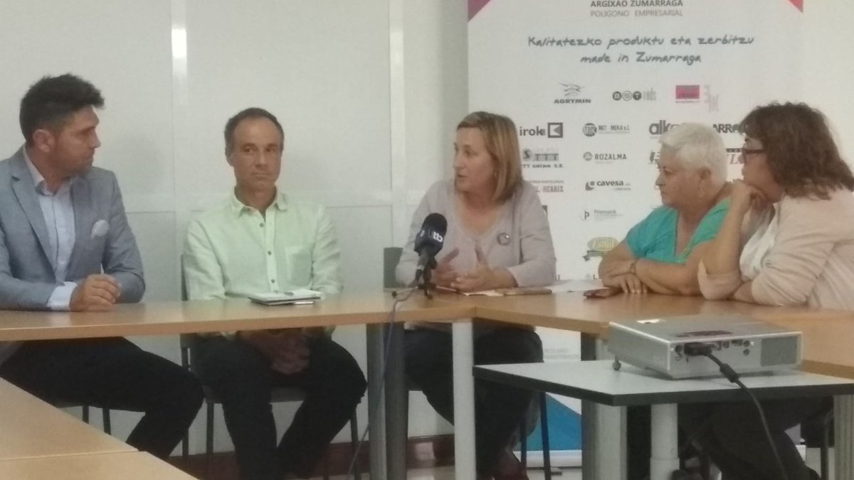 AjuntamentSVH's tweet image. 🔴Una delegació de #SantVicençdelsHorts i sis municipis més del #BaixLlobregat estan visitant el #PaísBasc per conèixer una experiència d'associacionisme municipal a #Goierri, a #Guipúscoa.  @AjPalleja @AjuntCorbera