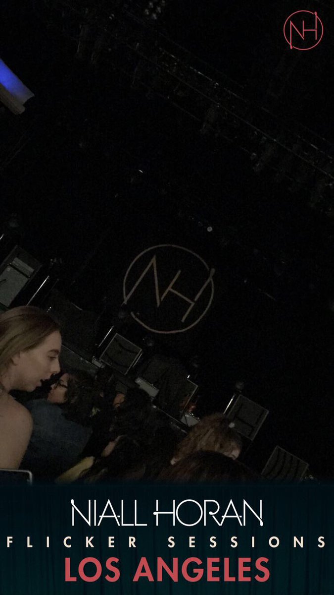 ifeIIforittwice's tweet photo. Happy one year to my first flicker sessions show. I never had such a love/hate feeling towards a show more than this one but overall i miss her ππ #FlickerSessionsLA https://t.co/XvCu8xNJpl