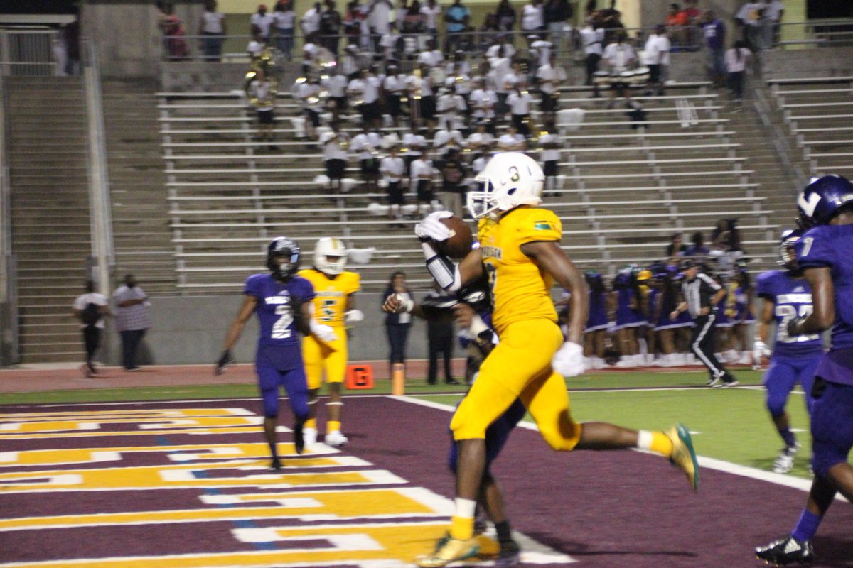 D_KinneyJr's tweet photo. https://t.co/VCLTouo0WQ