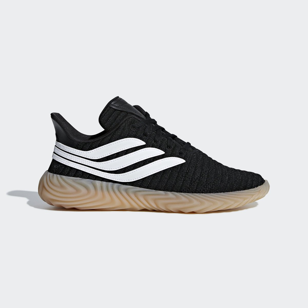 adidasalerts's tweet photo. Under retail on #adidas US.
adidas Sobakov.
Retail $120. Now $63 shipped.
Use code FRIENDS25 in cart.
—> https://t.co/PFJ2tuTLyZ https://t.co/Q1o0n7P3Gs