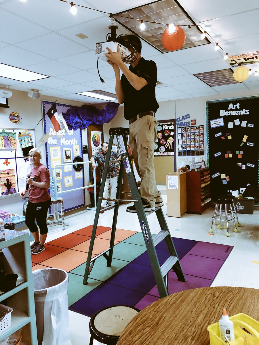 mrswhiteartroom's tweet photo. A real hero in action! Hurray for technology coming within a week of my projector request! 📽 #nisdtechnology #artroom #hero https://t.co/UfnbUzYjSN