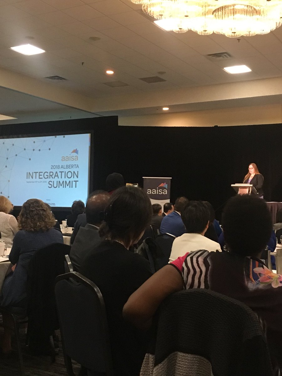 leeshakanbour's tweet photo. Opening remarks from the Minister of Labour, Christina Gray! Great to hear about the Government of Albertaโs continued investment in supporting newcomers effective integration into the provincial economy #ABSummit18 #ABSettlement https://t.co/qzbkgFPWqI