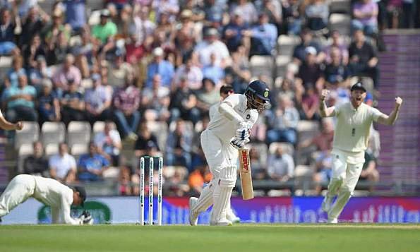 RayZor_Sports's tweet photo. #Cricket News - If the #ball swings and seams around, #India will struggle in #Australia! #RayzorInternational #cricketsunglasses https://t.co/9CZizzLgqp