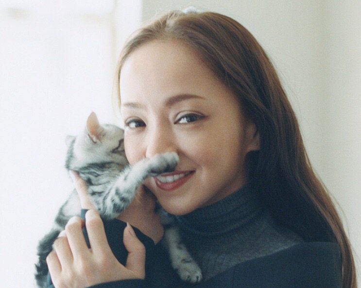 Happy Birthday Namie Amuro                                       ( ´ ` ) 