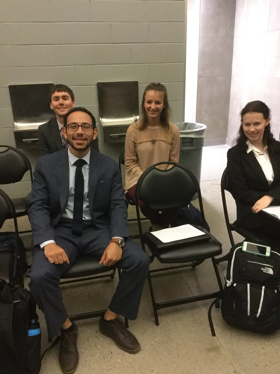 UTProPractice's tweet photo. Our Interview Day is in full swing! Over 1000 interviews are scheduled for today! #EngineeringExpo #EngineeringExperience #coop #internship https://t.co/5dafG9GfEG
