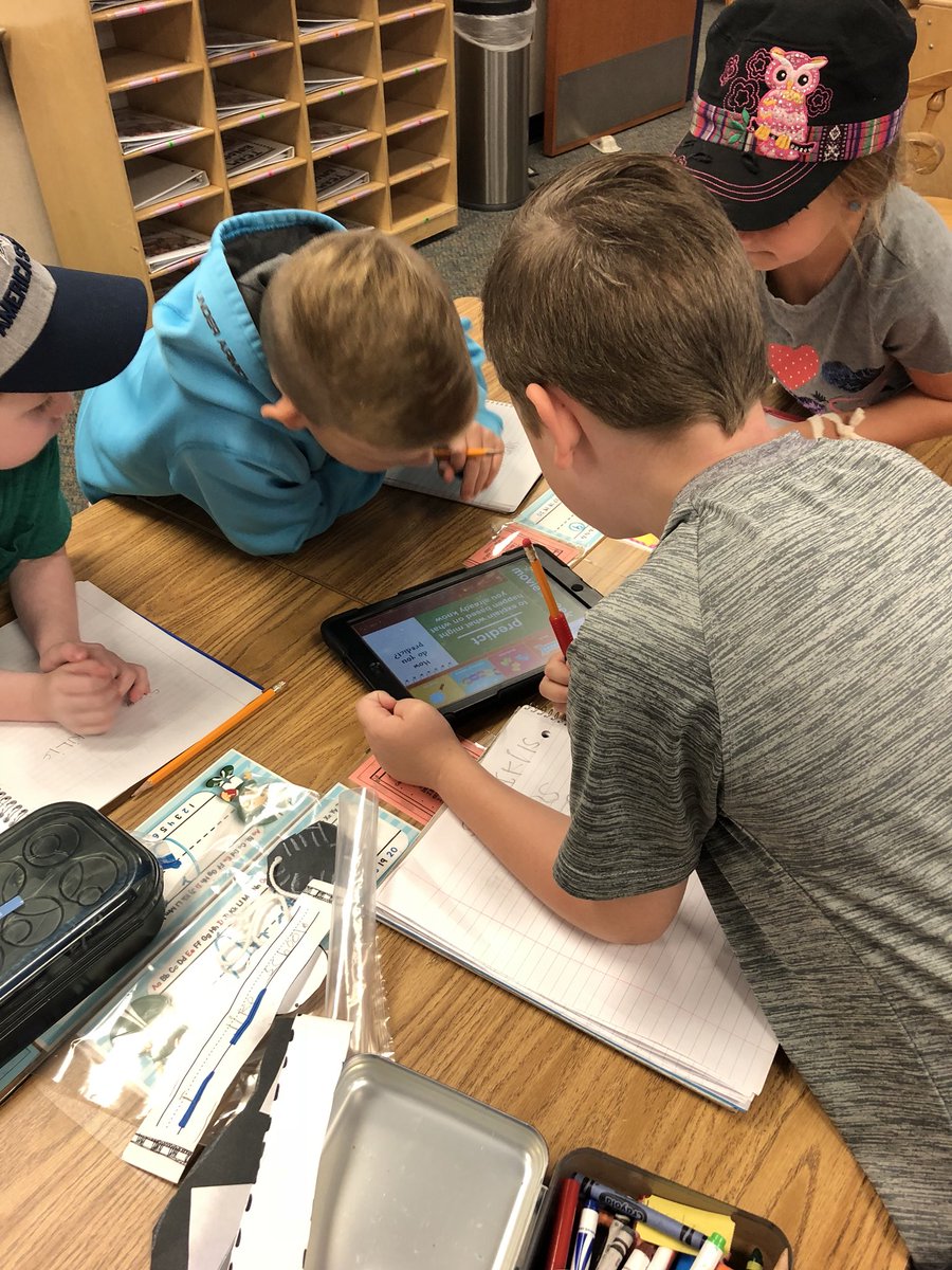 Math Stations up and running!!! #attheW #WilmethMOI #leveledlearning #composenumbers #mathconnection