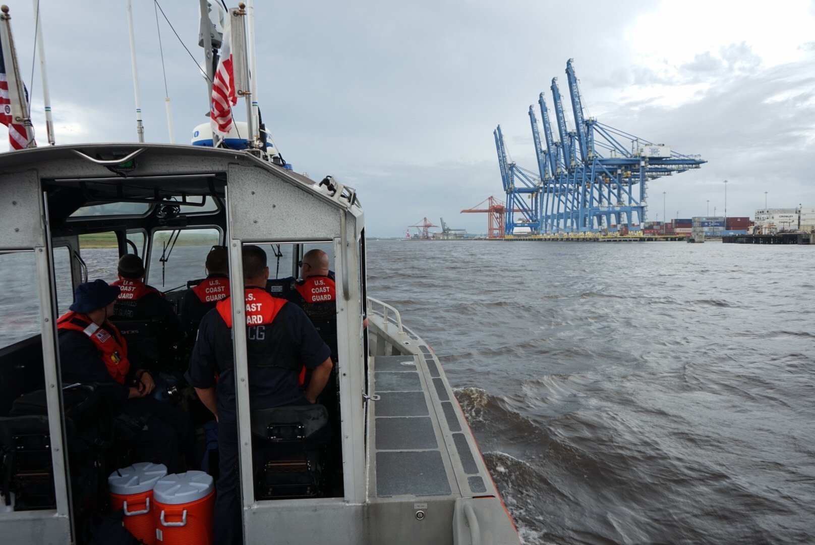 USCG Mid-Atlantic on Twitter: "#BREAKING The @USCG Captain of the Port of North Carolina opened