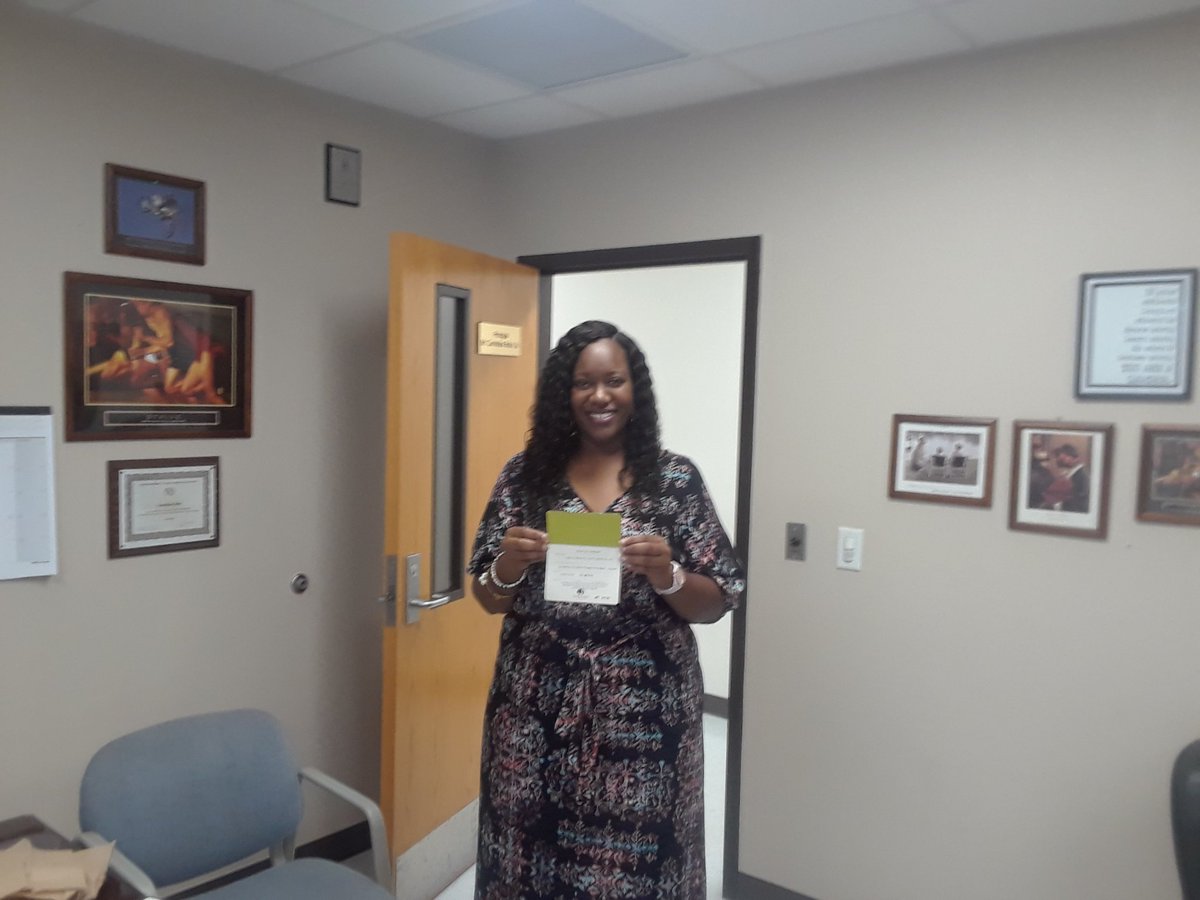 HCPSepic3's tweet photo. Tks @doubletree 4 your Brandon EPIC 2 night stay for our October teacher First Friday teacher raffle! @Jeff_Eakins @cdbobo357 @Dr_Sherell @HCPSArea4 https://t.co/sHTmx8uFWg