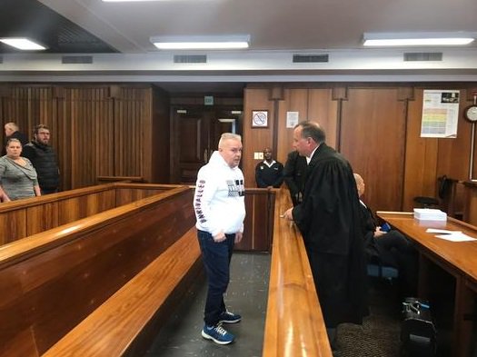 MashSammy's tweet photo. Off to jail for 20 years for dealing in a multi-million rand perlemoen enterprise.
Two charges of racketeering & a charge of contravening the Marine Living Resources Act
His name is #MorneBlignaut (45) from Port Elizabeth.
#Perlemoen https://t.co/GuzqBqHnYp