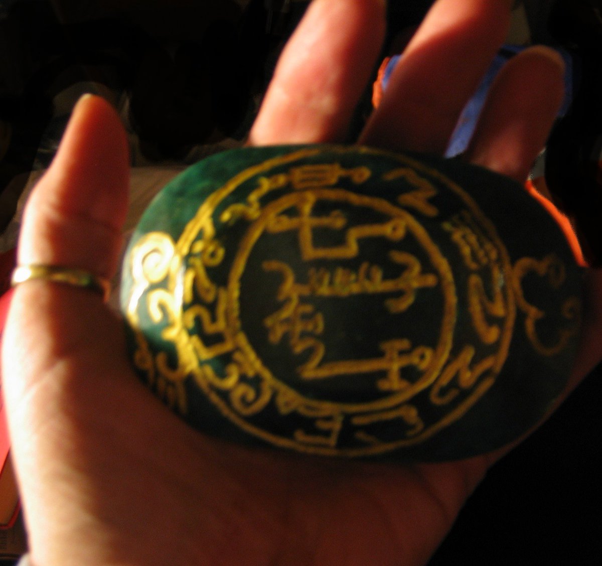 enochianorg's tweet photo. Astaroth's seal engraved into a giant gemstone
For more info @oipteaapdoce
.
.
.
.
.
.
.
,
#enochianorg #enochian #goetia #abramelin #lemegeton #GKOS #sorcery #evocation #Daemon #demon #ceremonialmagick #ritualmagick #occultluxury #occultaesthetic #grimoirumverum #magic https://t.co/1qtOy1UU4P