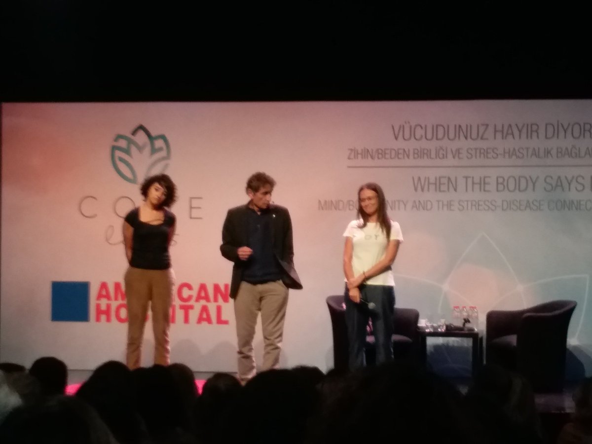 Neseli10's tweet photo. Sahneden.. Dr. Gabor Maté #CodeLotus #GaborMatéIstanbul'da #GaborMaté @vkv_amerikan https://t.co/9igFZDM6KD
