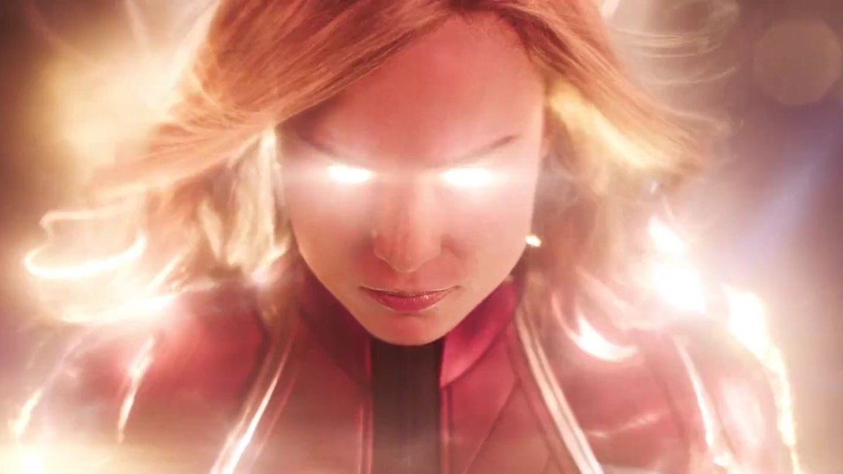 Es verdad que es el primer avance, pero si se que Carol Danvers será el personaje más poderoso de todo el Universo Cinematográfico de Marvel y no lo sé solo porque Kevin Feige lo confirmó, sino por esto que salió ayer en #CaptainMarvelTrailer 

¡Lo que se nos viene! ♥️