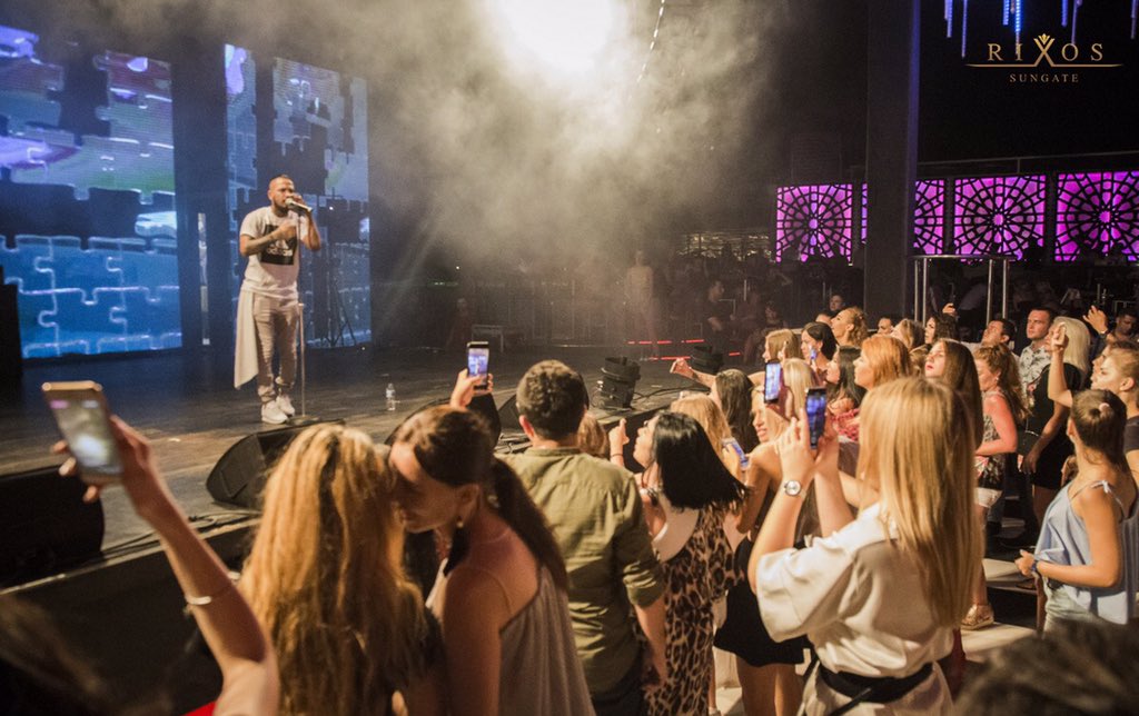 RixosSungate's tweet image. Can&apos;t wait to see him again on Rixos Sungate stage! Thank you for an amazing performance
.
Мы уже с нетерпением ждём следующее его выступление!! Большое спасибо за яркие эмоции и замечательный вечер!
.
#rixos #rixoshotels #rixossungate #rixosmoments #bestentertainmenthotel